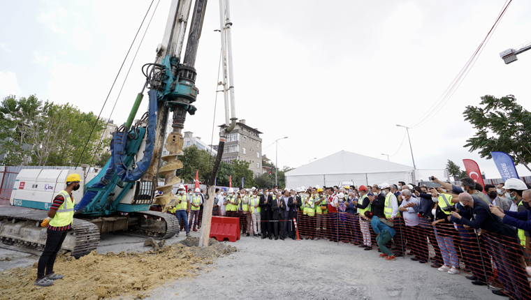 Mahmutbey-Bahçeşehir-Esenyurt metrosunun temeli atıldı!