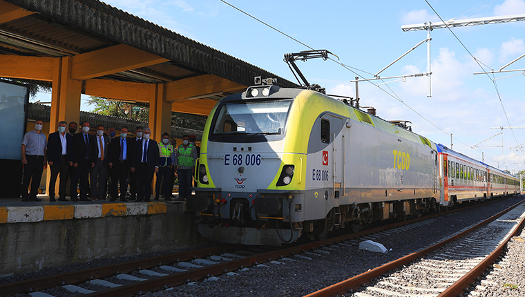 "Ada treni" yeniden hizmet vermeye başladı