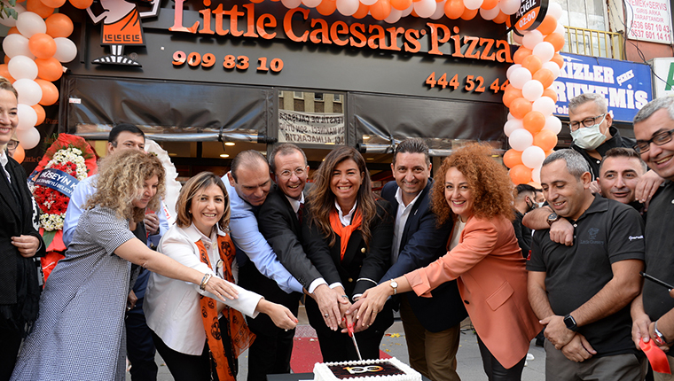 Little Caesars, İstanbul’da 100. şubesini kutluyor! 