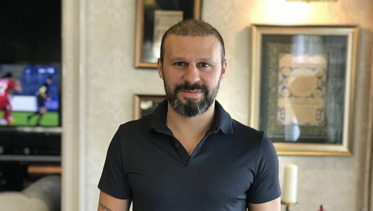 Gökdeniz Karadeniz, Rusya'da cami yaptırdı!