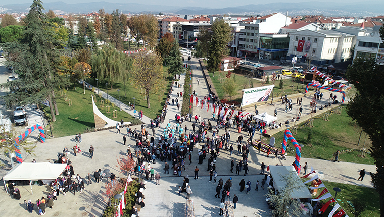 Düzce'de "Millet Bahçesi" hizmete açıldı