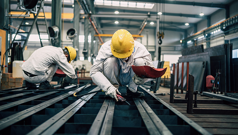 Demir ihracatı rekora koşuyor! 2 milyar doları aştı!