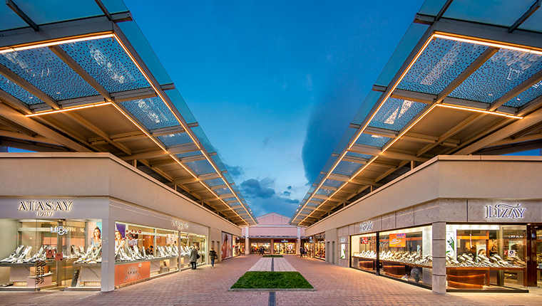 İnegöl AVM, 2022'ye yenilenerek giriyor!