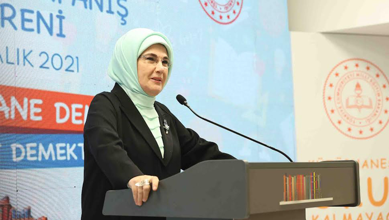 Emine Erdoğan, Bağcılar’da kütüphane açılışı yaptı 