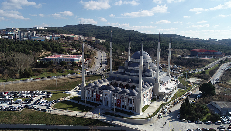 Çanakkale'de 18 Mart Hatime Ana Ulu Camisi açıldı