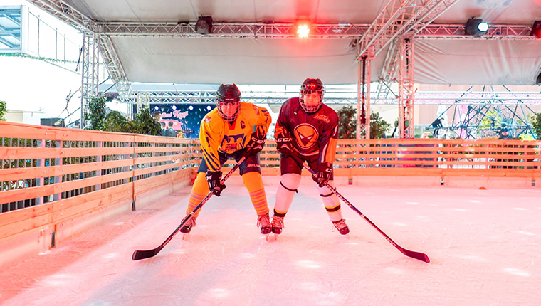 Antalyalılardan FrozenCity AVM'deki buz pistine yoğun ilgi!