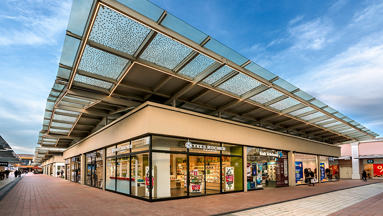 İnegöl AVM, üçüncü faz renovasyona başladı