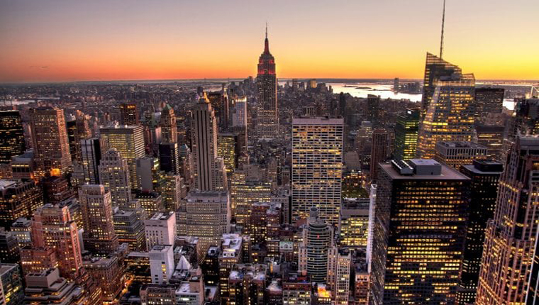 ABD'de konut başlangıçları 4 ayda ilk kez azaldı