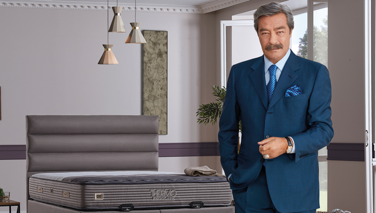 Kadir İnanır, Armis Yatak reklamı için yeniden ekranlarda!