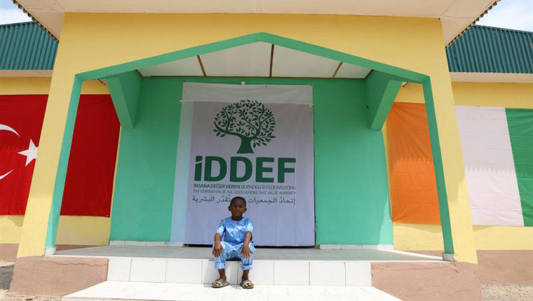 İDDEF'in Fildişi Sahili'nde inşa ettiği cami ibadete açıldı!