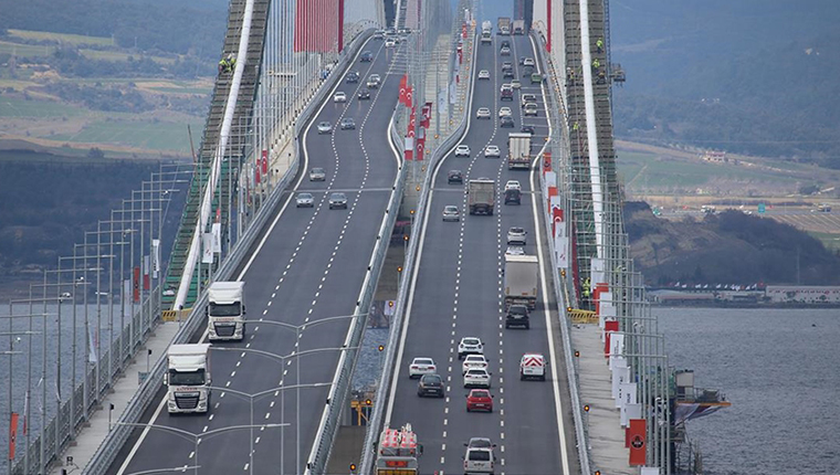 1915 Çanakkale Köprüsü'ne sürücüler yoğun ilgi gösterdi