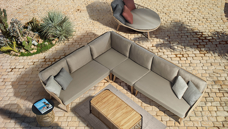 L’unica France Köşe Takımı ile göz alıcı dış mekanlar!