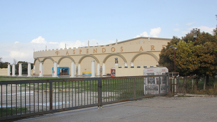 Aspendos Arena Gösteri Merkezi için tahliye kararı verildi