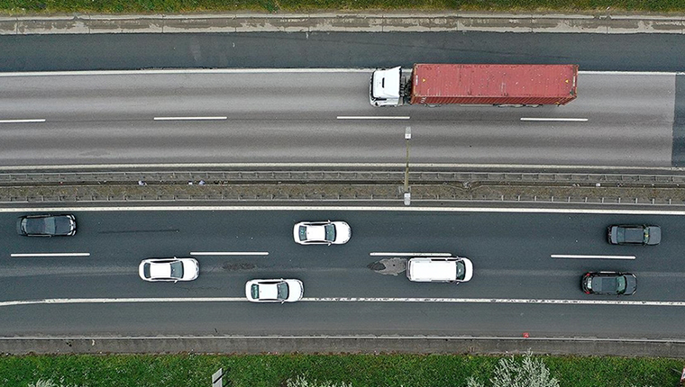 Otobanlar ve otoyollarda hız limitleri artıyor!