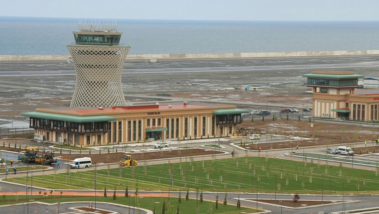 Rize-Artvin Havalimanı’nda test uçağı piste indi!