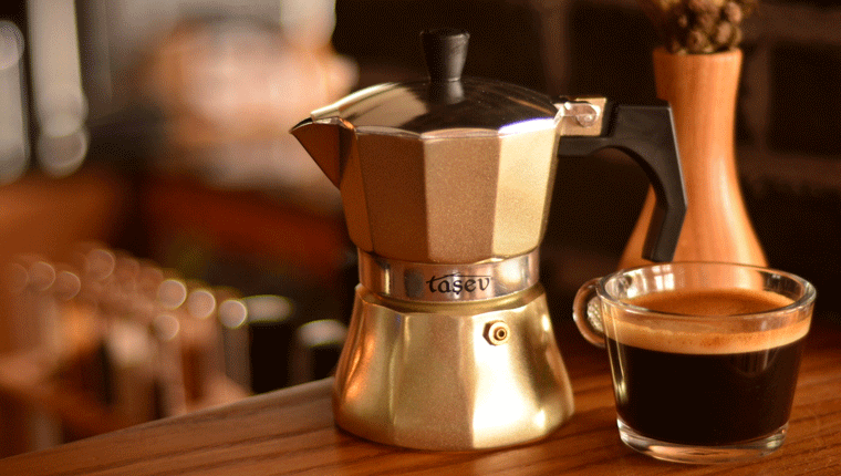 Lezzetli kahveler için ideal tercih Taşev Romano Moka Pot!