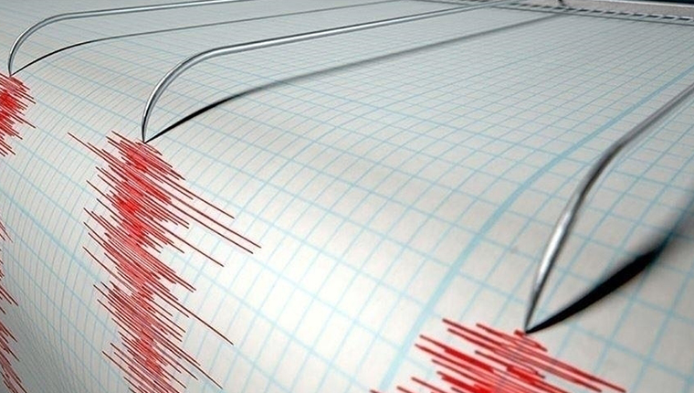 Van'ın Tuşba ilçesi 5 büyüklüğünde depremle sallandı