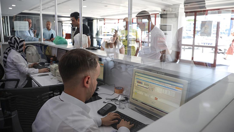 Otobüs firmaları bayram yoğunluğu nedeniyle rezervasyon almıyor