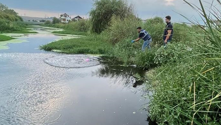 Bakanlıktan Kınıklı Deresi'ndeki atık suyla ilgili inceleme!