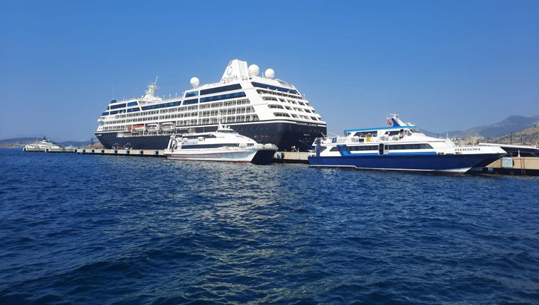 180 metrelik Azamara Journey, Bodrum'da!