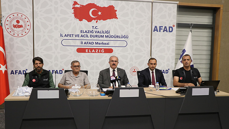 Elazığ'da depremden etkilenen 448 hak sahibi için kura çekildi