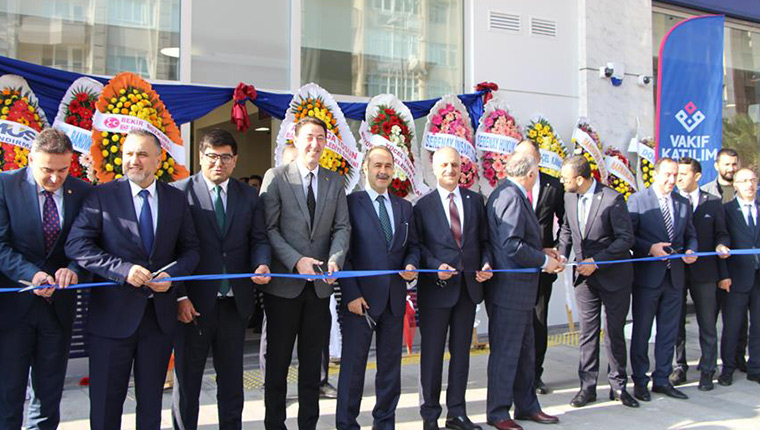 Vakıf Katılım 154'üncü şubesini Bandırma'da hizmete sundu