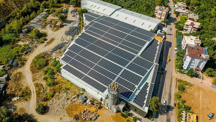CW Enerji, Antalya'da bir fabrikanın çatısına güneş enerjisi santrali kurdu!