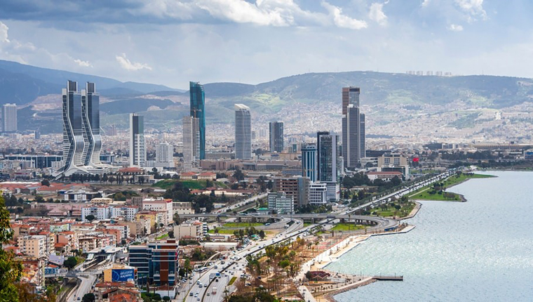 Gayrimenkul yatırımcısı rotayı İzmir'e çevirdi, fiyatlar yükseldi!
