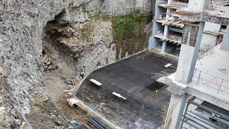 Trabzon'un meydanı tünelle Karadeniz Sahil Yolu'na bağlanıyor