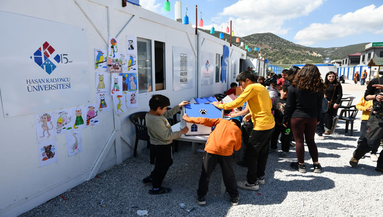 Kalyon Konteyner Kent'te 3 bin depremzede barınıyor