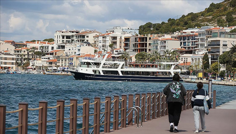 Çeşme'de turizmcinin "çifte bayram" hazırlığı