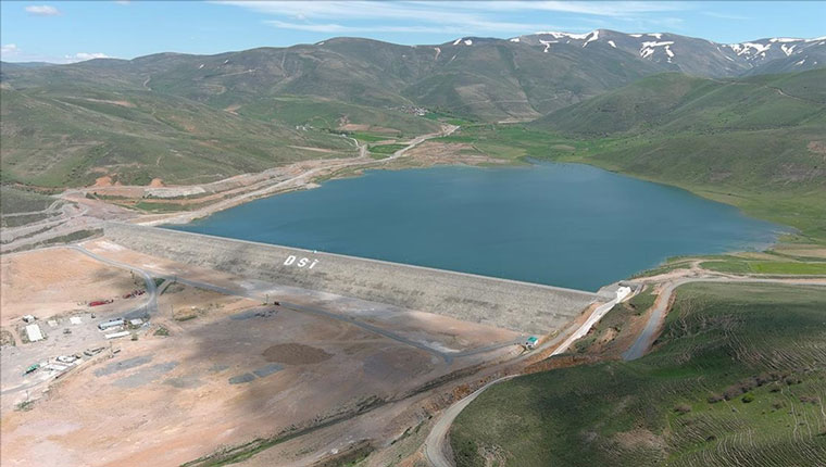 Kırklartepe Barajı binlerce araziyi suyla buluşturmaya hazırlanıyor
