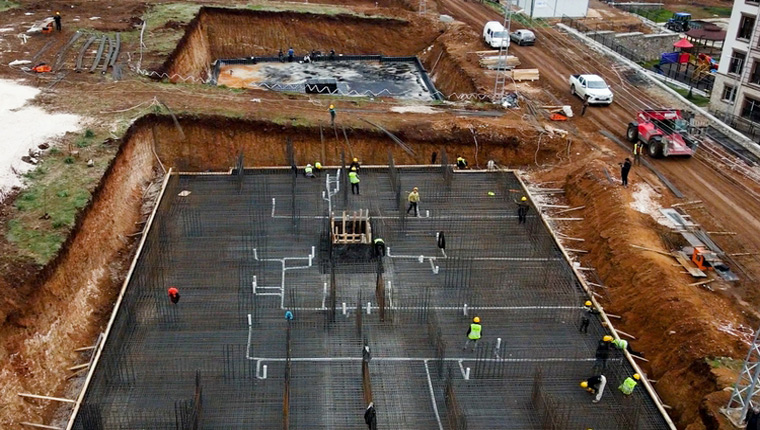 Deprem bölgesinde bugüne kadar 125 bin konutun inşasına başlandı!