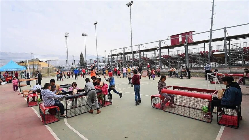 İstanbul Valiliğinden deprem bölgesine dönmek isteyen afetzedelere ilişkin açıklama!
