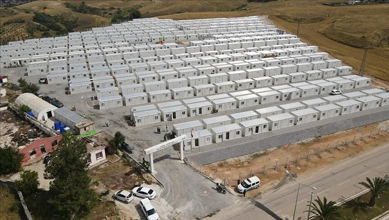 Adana'da kurulan konteyner kentte yaşam başladı!
