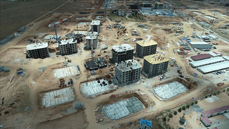 Malatya'da depremzedeler için 757 blokta konutlar yükseliyor!