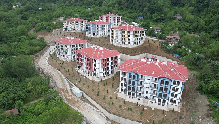 Selzedeler TOKİ'nin deniz manzaralı konutlarında oturmaya başladı!