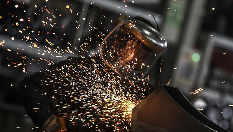 Türkiye ekonomisi yılın ikinci çeyreğinde yüzde 3,8 büyüdü!