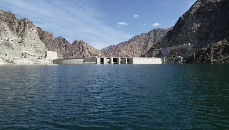 Yusufeli Barajı'nda elektrik enerjisi üretimi için ıslak testlere başlandı!