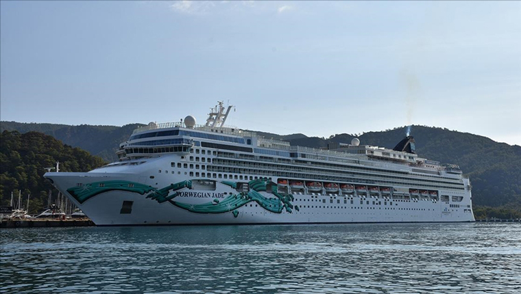 Dev kruvaziyer İsrail-Filistin çatışması nedeniyle rotasını Marmaris'e çevirdi!