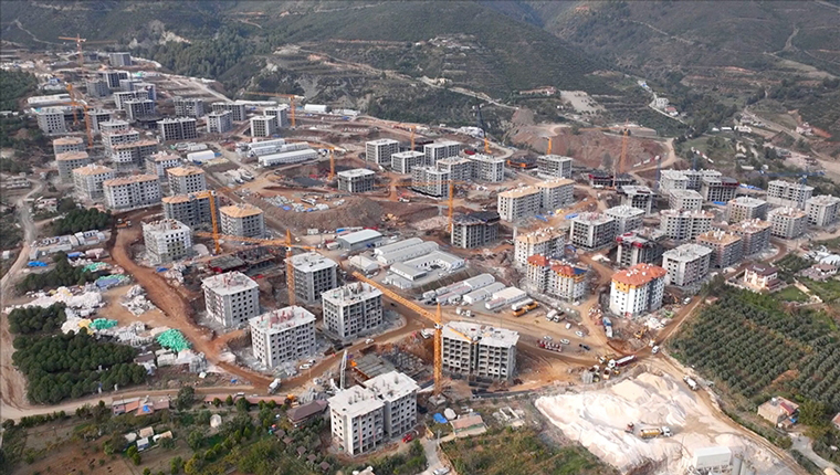 Hatay'da yapımı süren kalıcı konutlar havadan görüntülendi!
