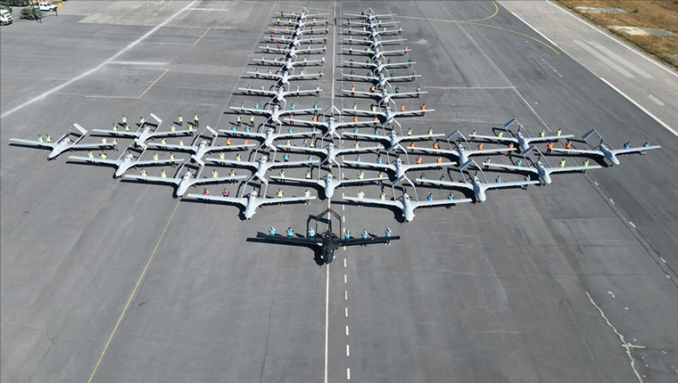 Bayraktar TB2 750 bin uçuş saatini tamamladı!