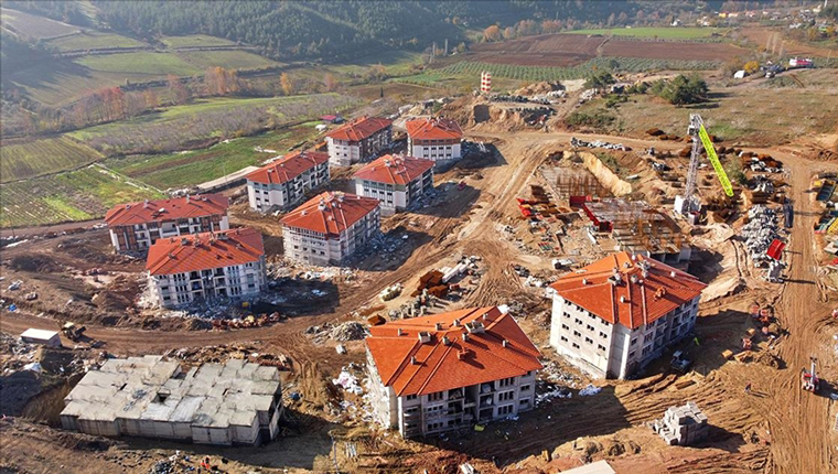 Osmaniye Hasanbeyli'de deprem konutlarının yapımı sürüyor!