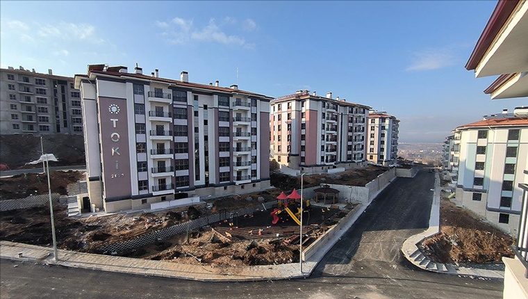 Doğanşehir'de deprem konutlarından 350'si ay sonuna yetiştirilecek!