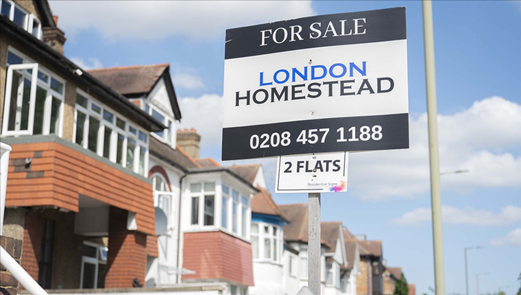 Birleşik Krallık’ta konut fiyatları son bir yılın en büyük artışını yaşadı!