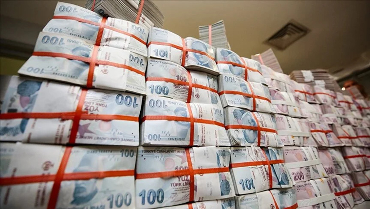 Bankacılık sektörünün kredi hacmi 12 trilyon 877 milyar lira oldu!