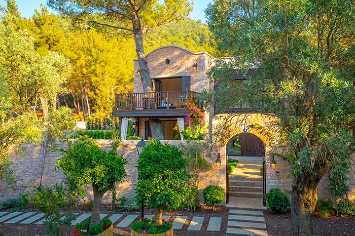 Muğla Bodrum Türkbükü'nde Gönülbükü Konakları Projesi