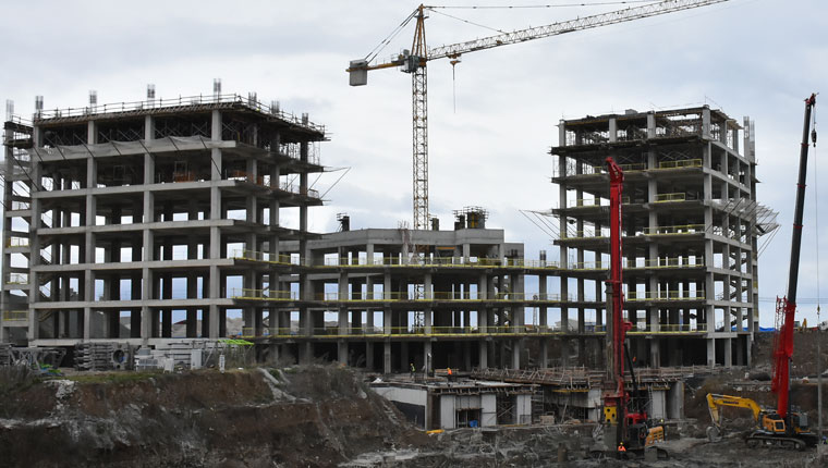 Müteahhit yeterlilik düzenlemeleri Resmi Gazete'de